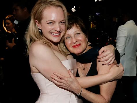 elisabeth moss linda moss|elisabeth moss and husband.